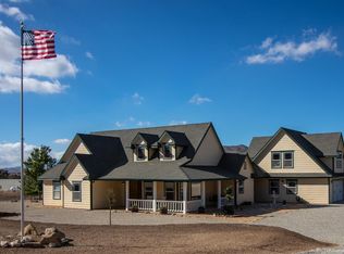 21133 Oak Pass Ave, Tehachapi, CA 93561