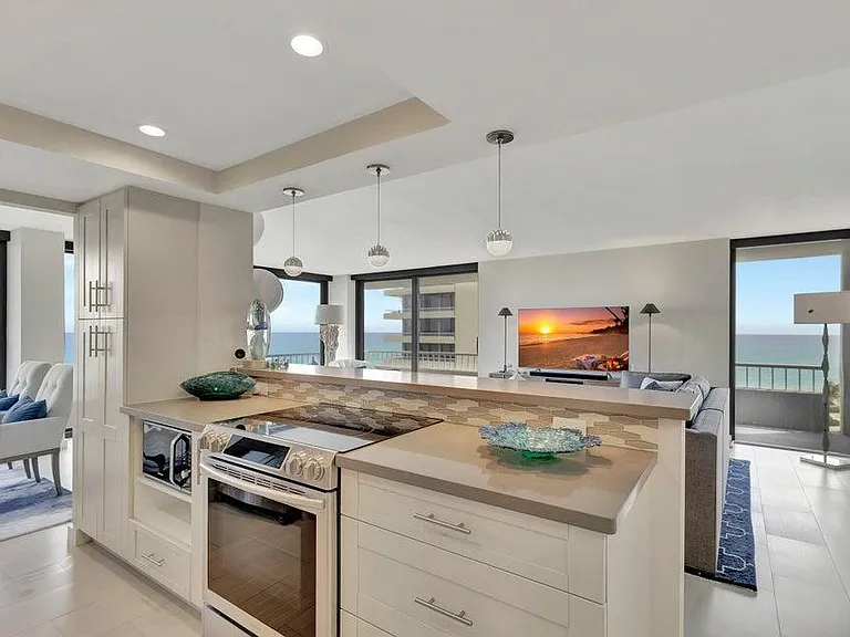 5550 N Ocean Dr #8A — Photo 21