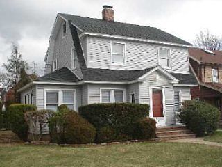 2nd image of 135 William St