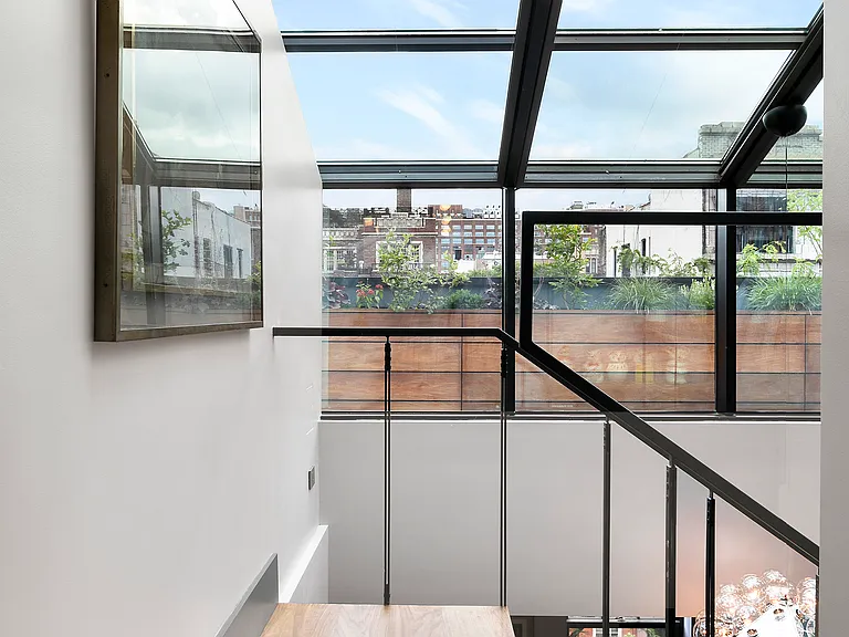 327 W 22nd St #8 — Photo 10