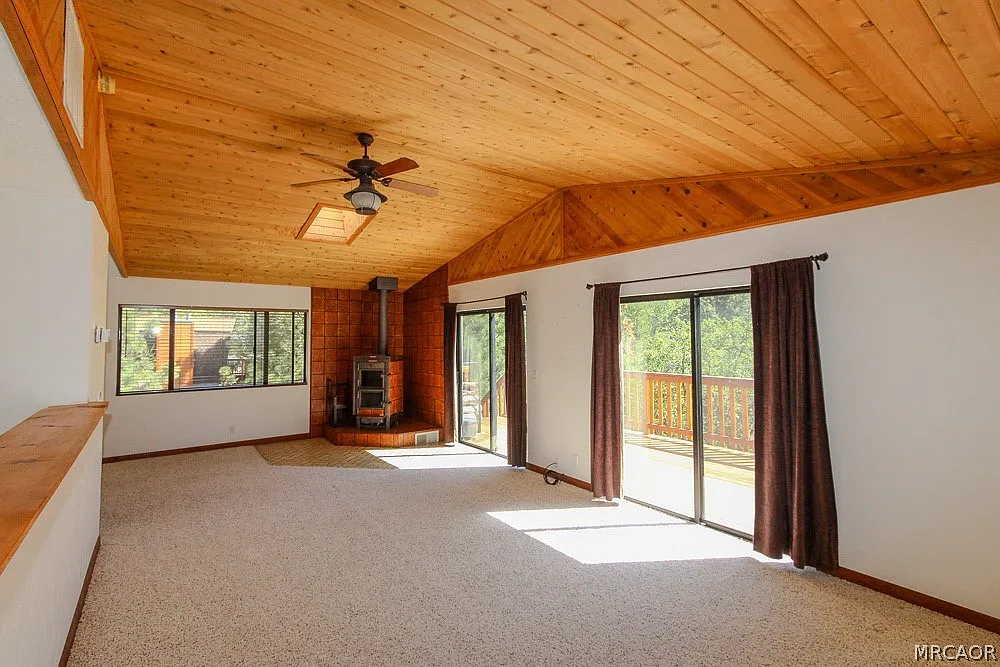 2 bed, 2.5 bath, 1680 sqft, $1,900 — Photo 3