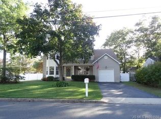 1127 Steamer Ave, Manahawkin, NJ 08050