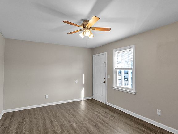 4th image of 128 Calvin Ct APT B