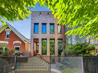 2162 N Claremont Ave, Chicago, IL