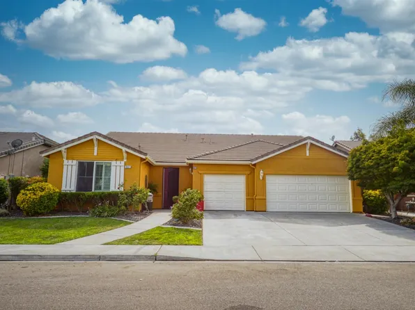 807 Hagerman Peak Dr, Newman, CA 95360