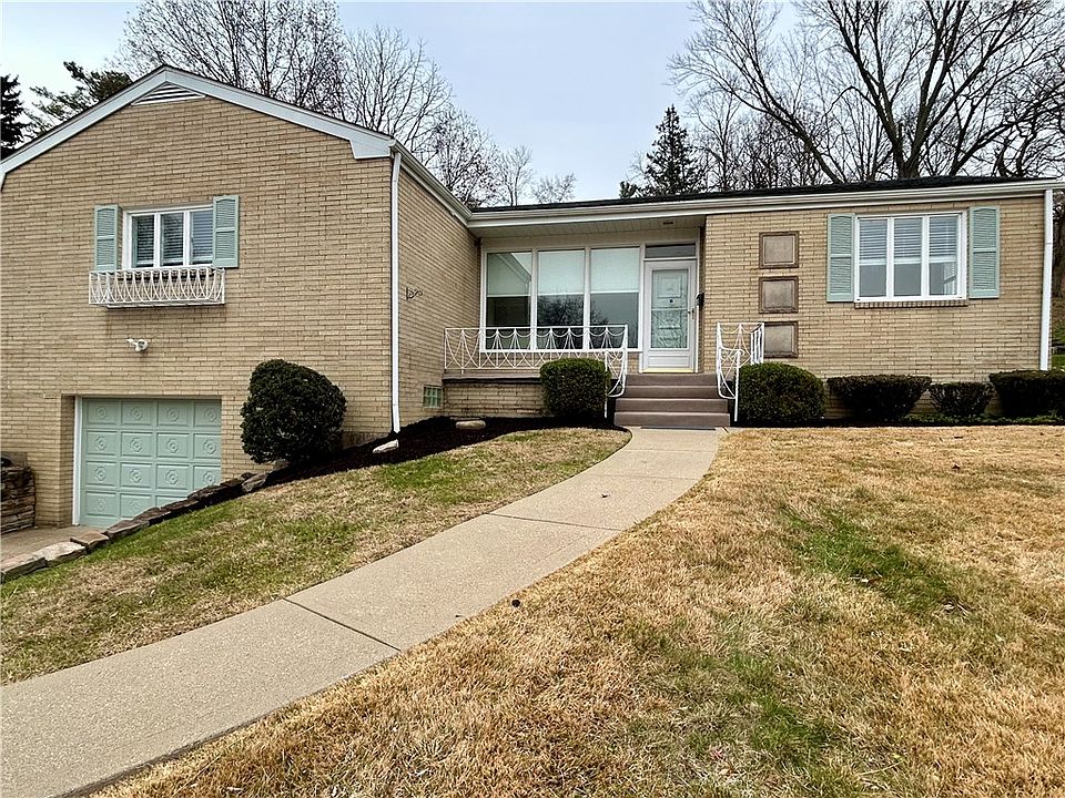 1st image of 107 Grienbrier Dr