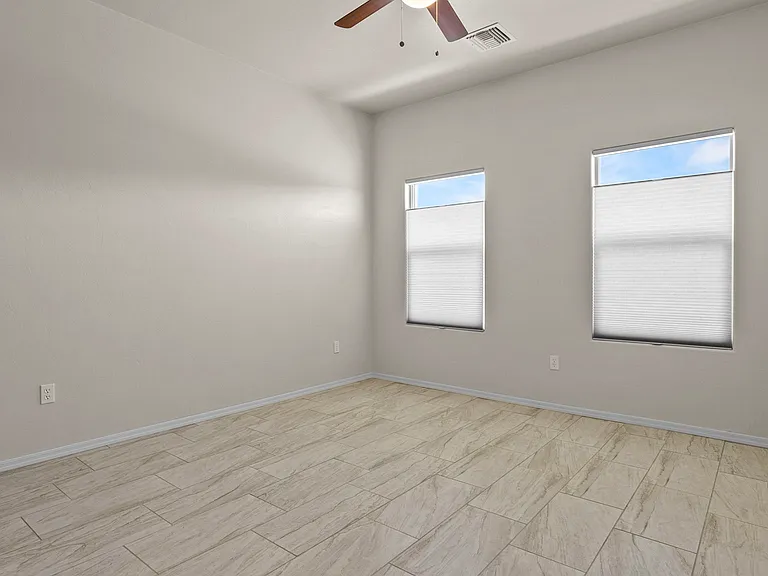 1601 Golden Gate Way — Photo 16
