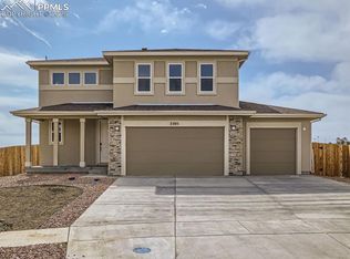 3305 Bella Notte Dr, Pueblo, CO 81001