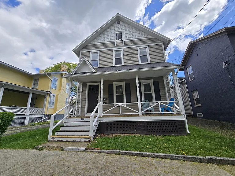 133 N Main St #2 — Photo 11