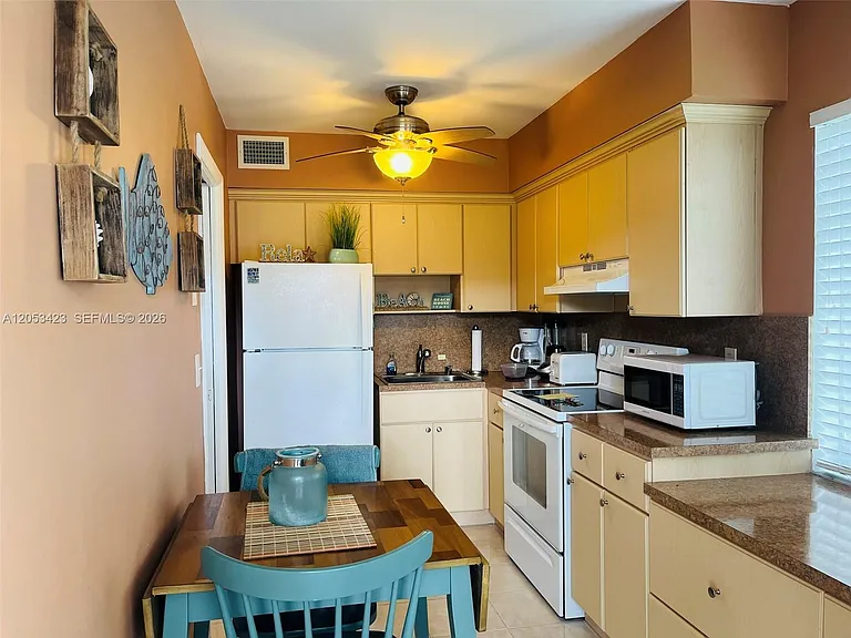 1150 Atlantic Shores Blvd #501 — Photo 13