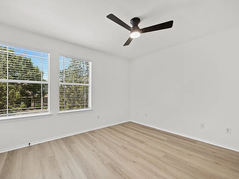 1818 Lost Maples Loop — Photo 21