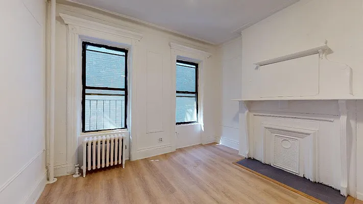 Rented by Bond New York | media 3