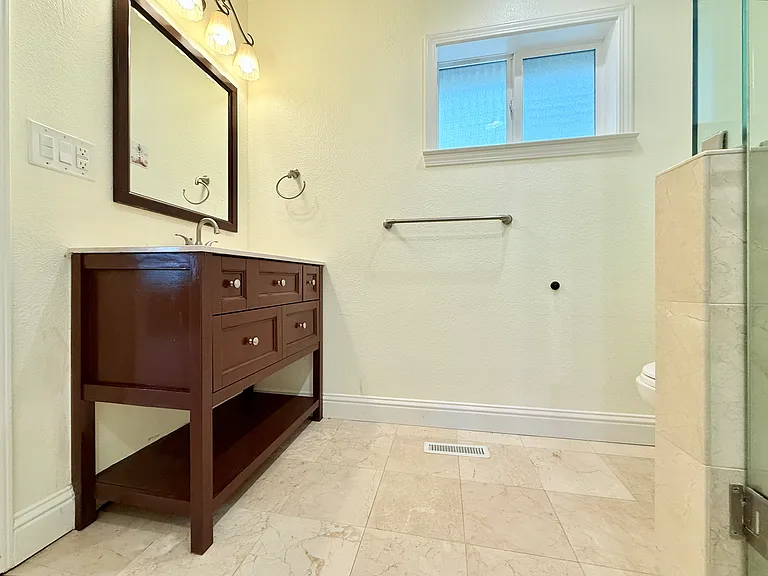 15798 Alta Vista Way — Photo 52