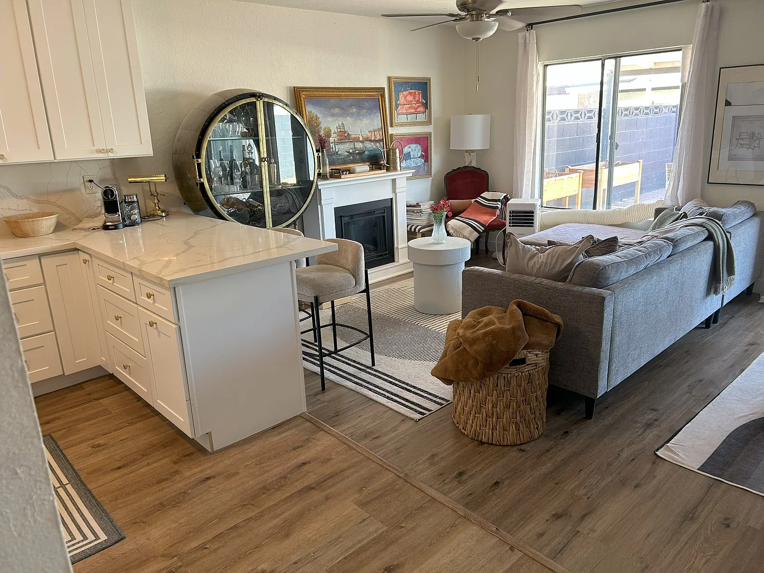2 bed, 934 sqft, $1,950 — Photo 4