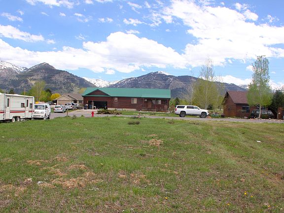 2nd image of 83 Scrub Oak Dr