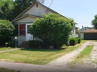 125 E Park St, Coal City, IL 60416