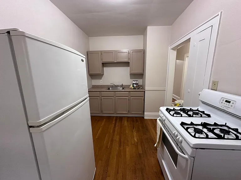 Spacious Kitchen