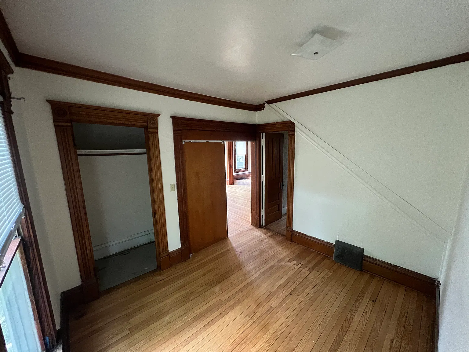 2 bed, $1,025 — Photo 1