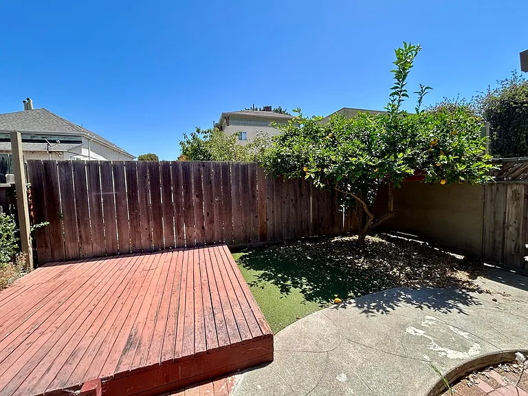 1714 Chestnut St. — Photo 16