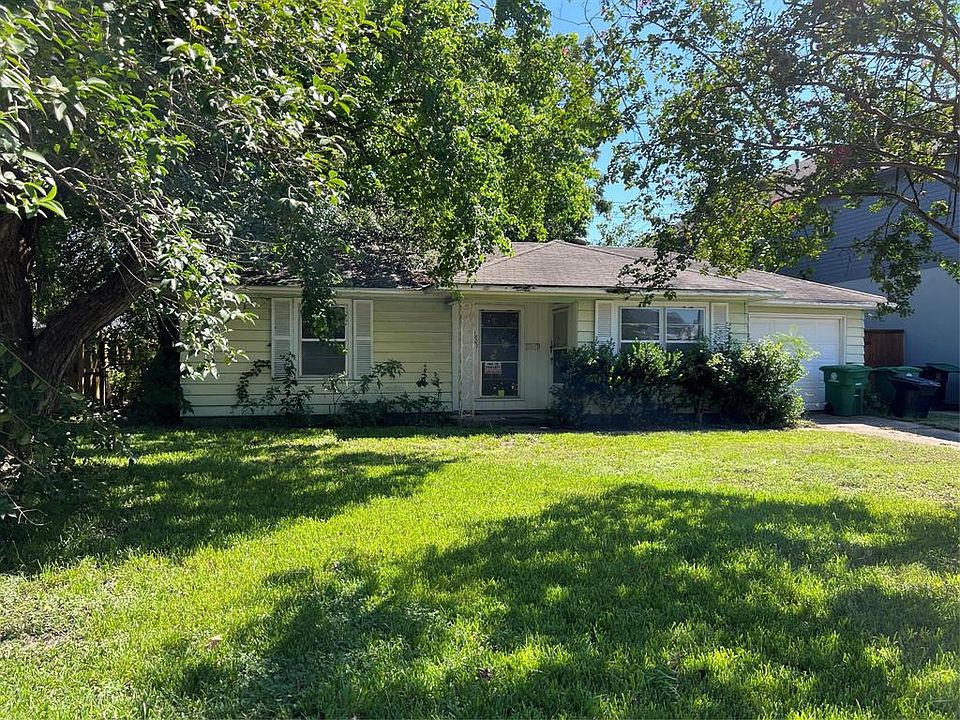 1st image of 1807 Woodcrest Drive