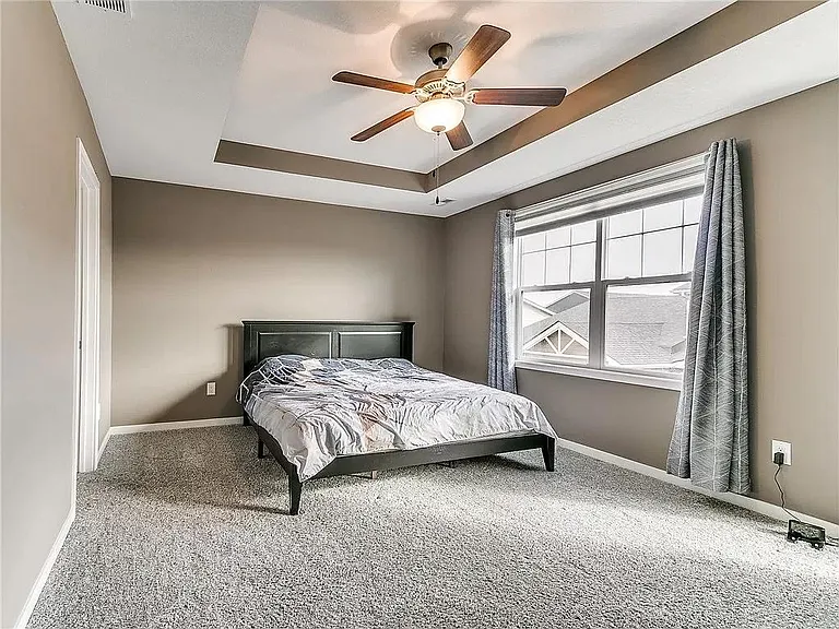 1411 SW Campus Ln — Photo 15