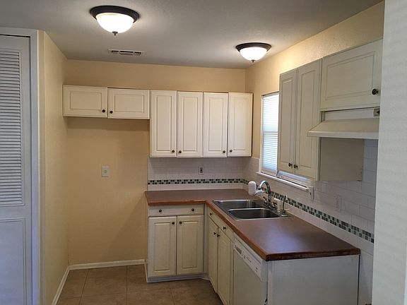 4th image of 8411 Cimarron Dr