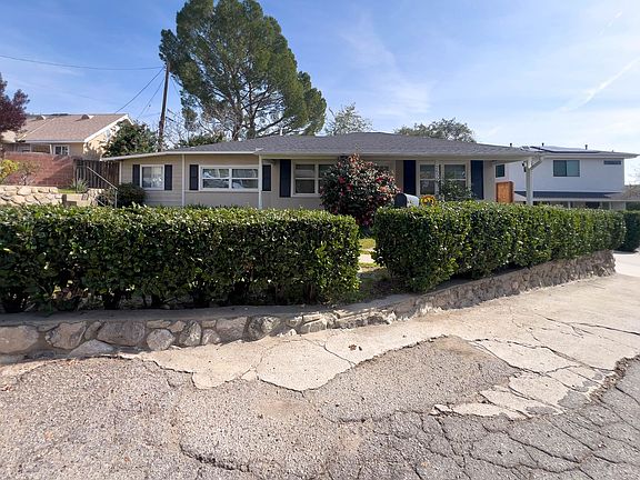 2nd image of 2656 Mayfield Ave