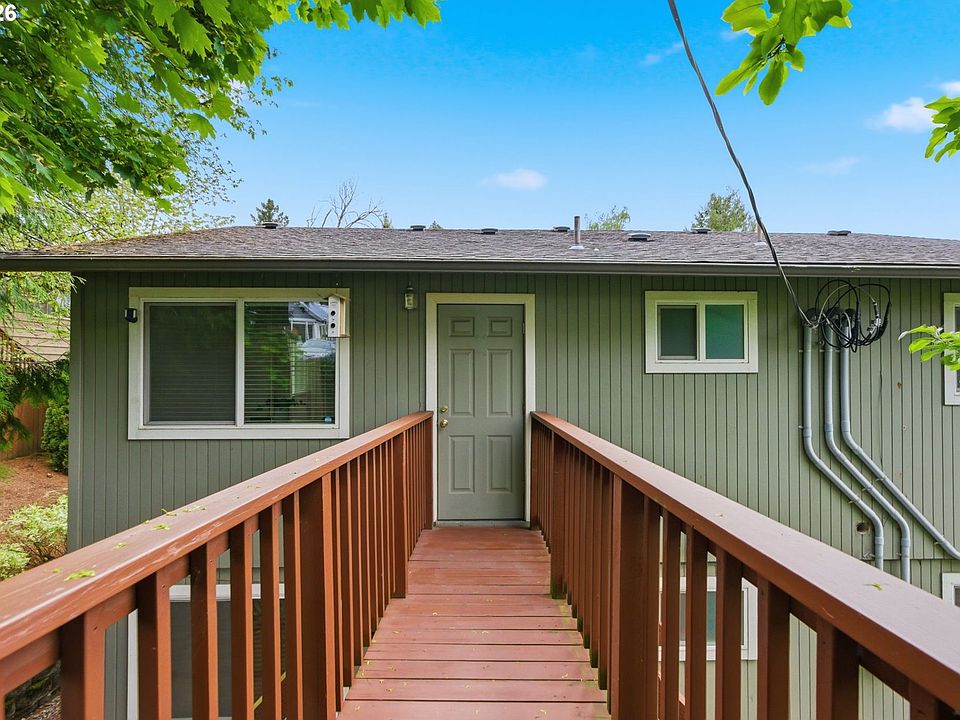 1st image of 2945 SW Miles St #3