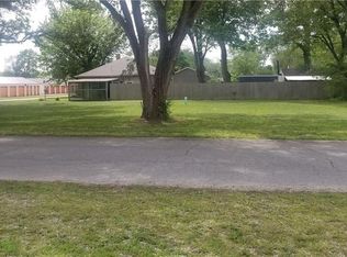 1830 S R St, Elwood, IN 46036