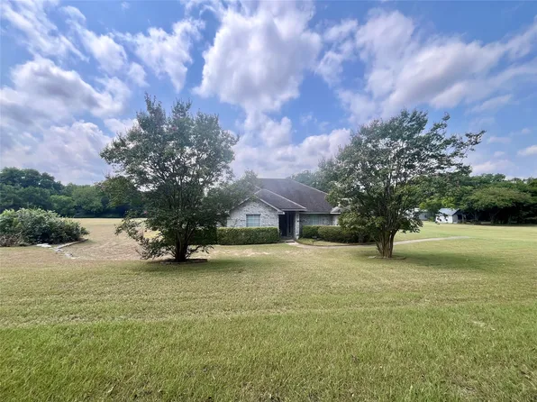 2306 W Main St, Lancaster, TX 75146