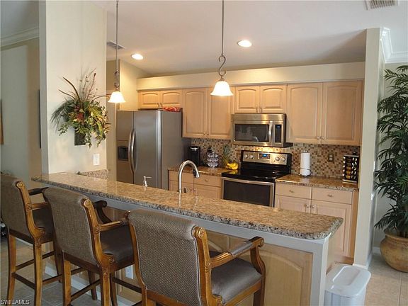 5th image of 14193 Montauk Ln