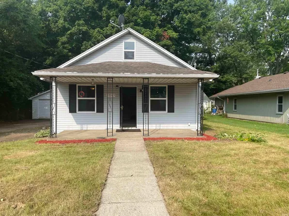 55585 Kensington Ave, South Bend, IN 46628