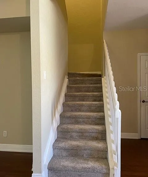 17563 Cherry Ridge Ln — Photo 7