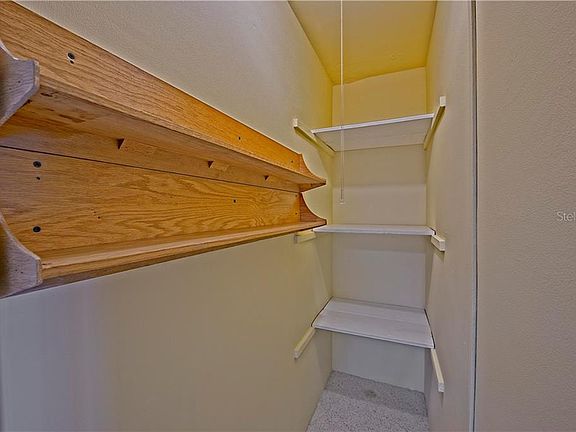 4th image of 5815 6th Ave NW