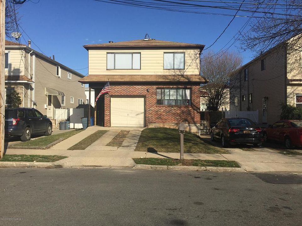 1st image of 303 Getz Ave