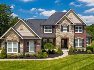 203 Castlewood Estates Ct, O'Fallon, MO 63368