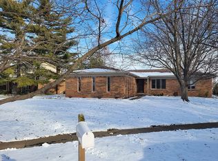 47306 Ben Franklin Dr, Shelby Township, MI