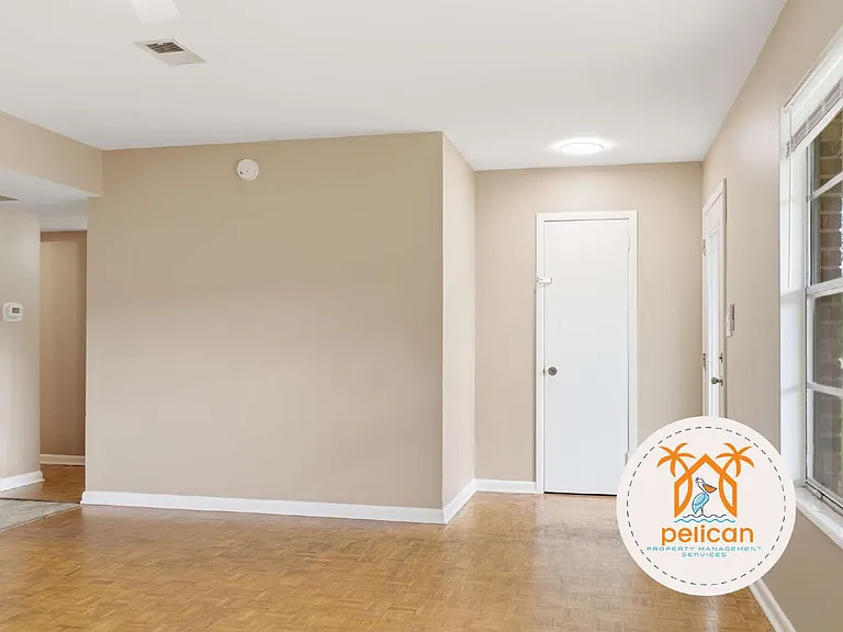6390 Beauclair Dr — Photo 4