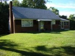 332 Merriman Rd, Sewickley, PA 15143