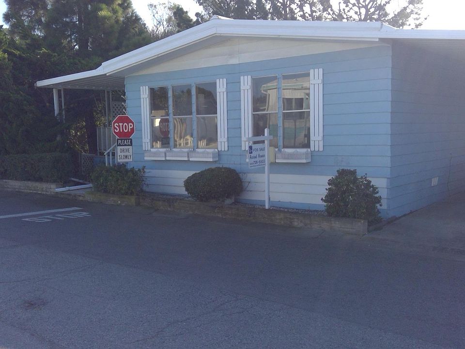 1st image of 1 Creekside Dr #1