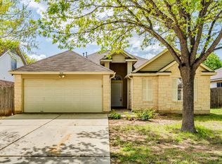 214 Sandhill Dr, Lockhart, TX 78644