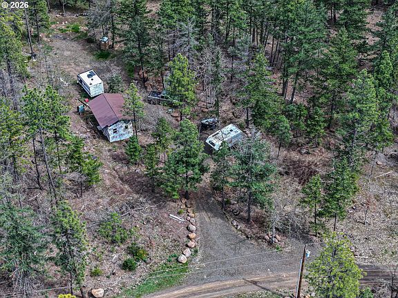 3rd image of 29 Weona Rd
