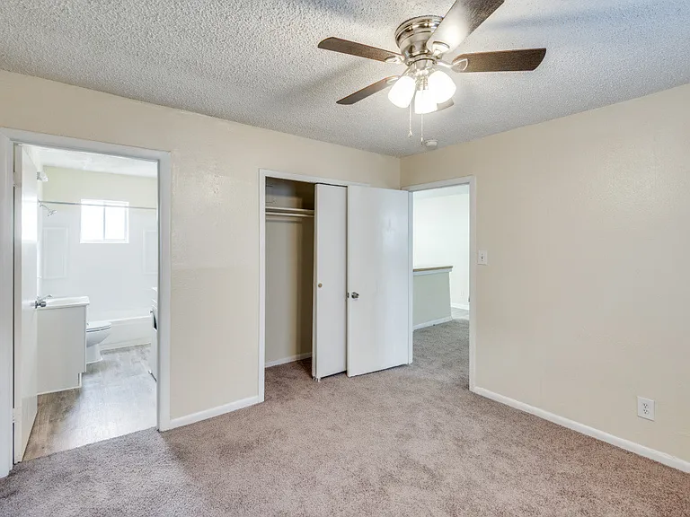 512 S Delaware St #4 — Photo 7