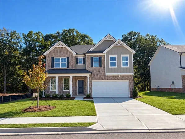 1776 Kingsmere Run Dr, Loganville, GA 30052