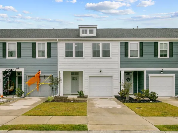 770 Trotters Ln, Moncks Corner, SC