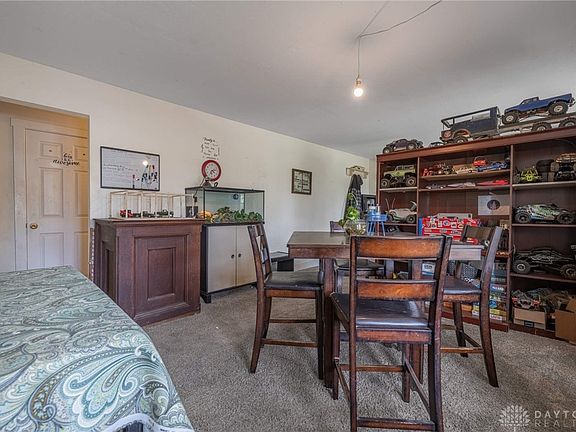 4th image of 5654 W National Rd