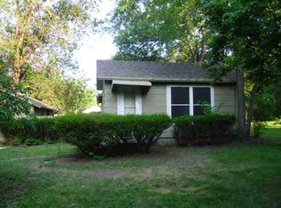 2135 SW Plass Ave, Topeka, KS 66611