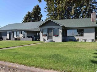 2000 Hiland Rd, Tieton, WA 98947