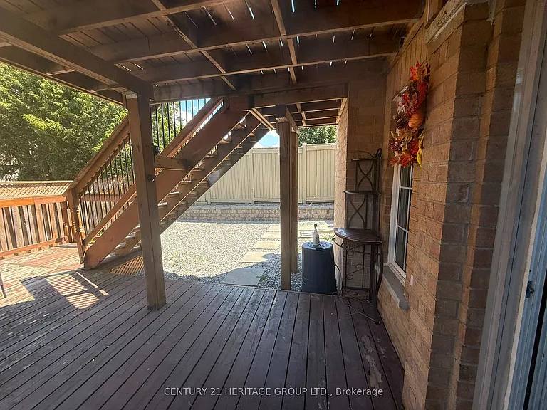 109 Bonshaw Ave — Photo 11