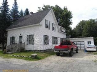 13 Front St, Topsham, ME 04086